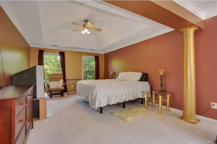 غرفة النوم 1