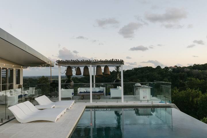 TIDES Byron Estate | Retreats & Eloping gallery image 3