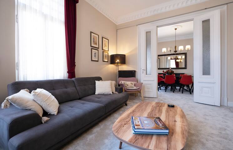 Beautiful Historical Flat in the Heart of Beyoglu gallery image 5