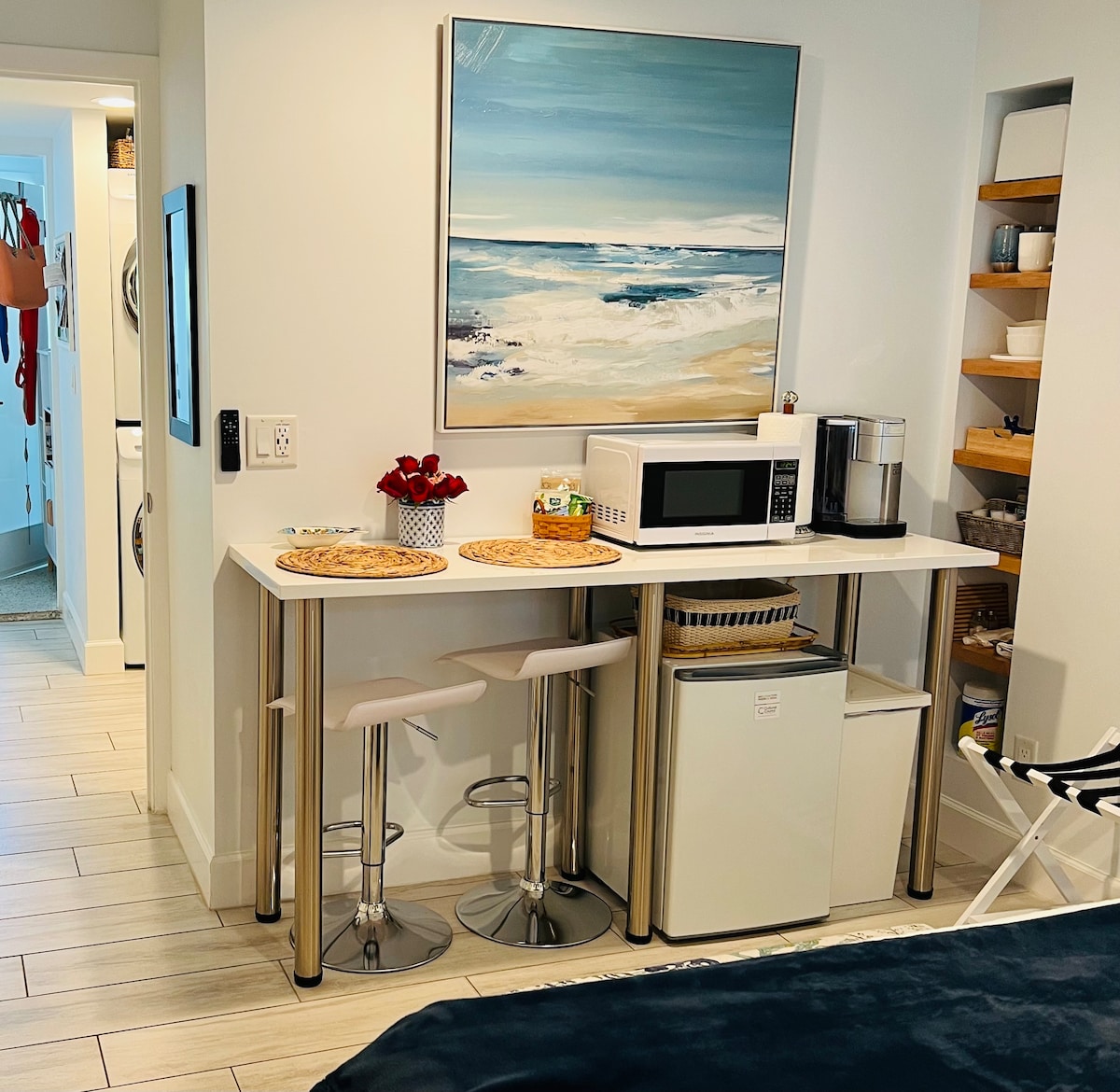 Popular Airbnb listing: Clean Modern Suite:Pool+Tropical Gardens:Safe Area in West Palm Beach / Boca Raton