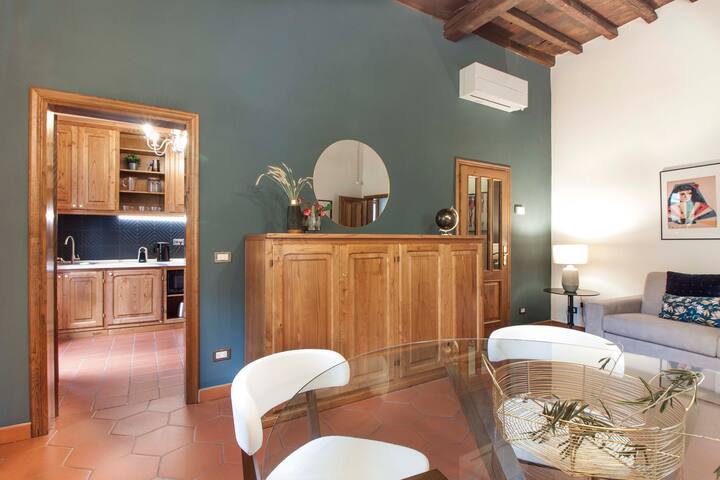 ❣ Tuscan styles w/ modern comforts NETFLIX AC WIFI gallery image 4