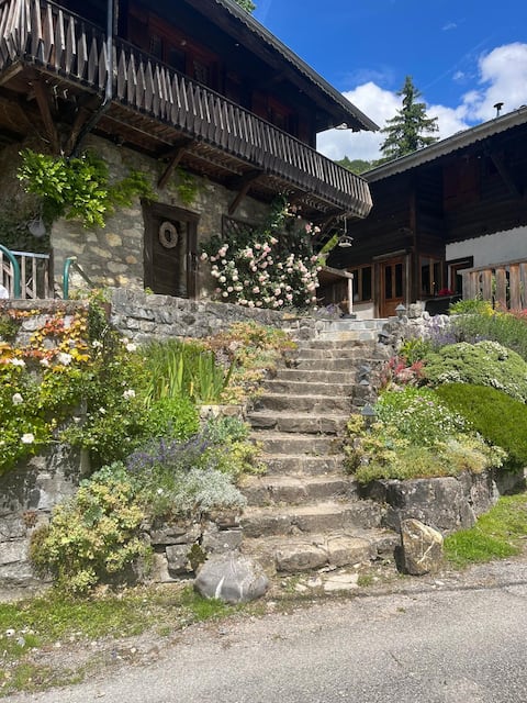 Alpine Farmhouse Maisonette