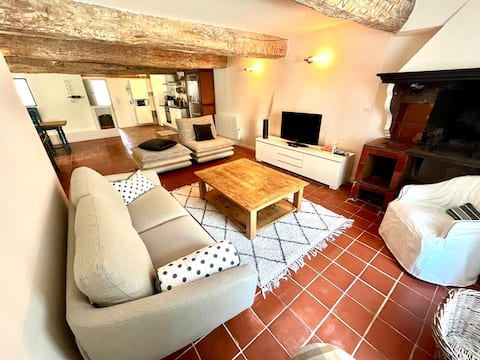 The Harvesters' House, charming accommodation