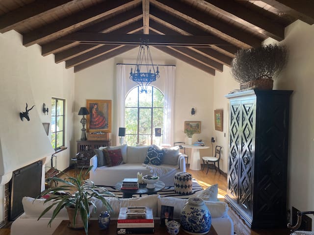 California Mediteranean with San Francisco Views! gallery image 2