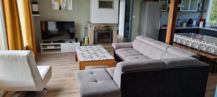 Clibec, 600 m from the beach, large house, 8 people