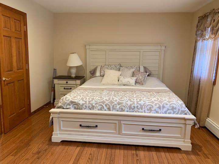 غرفة النوم 1