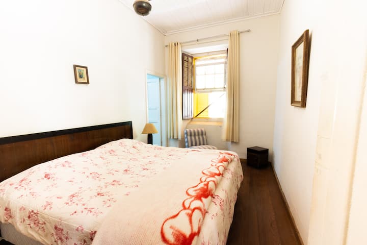 Quarto 7