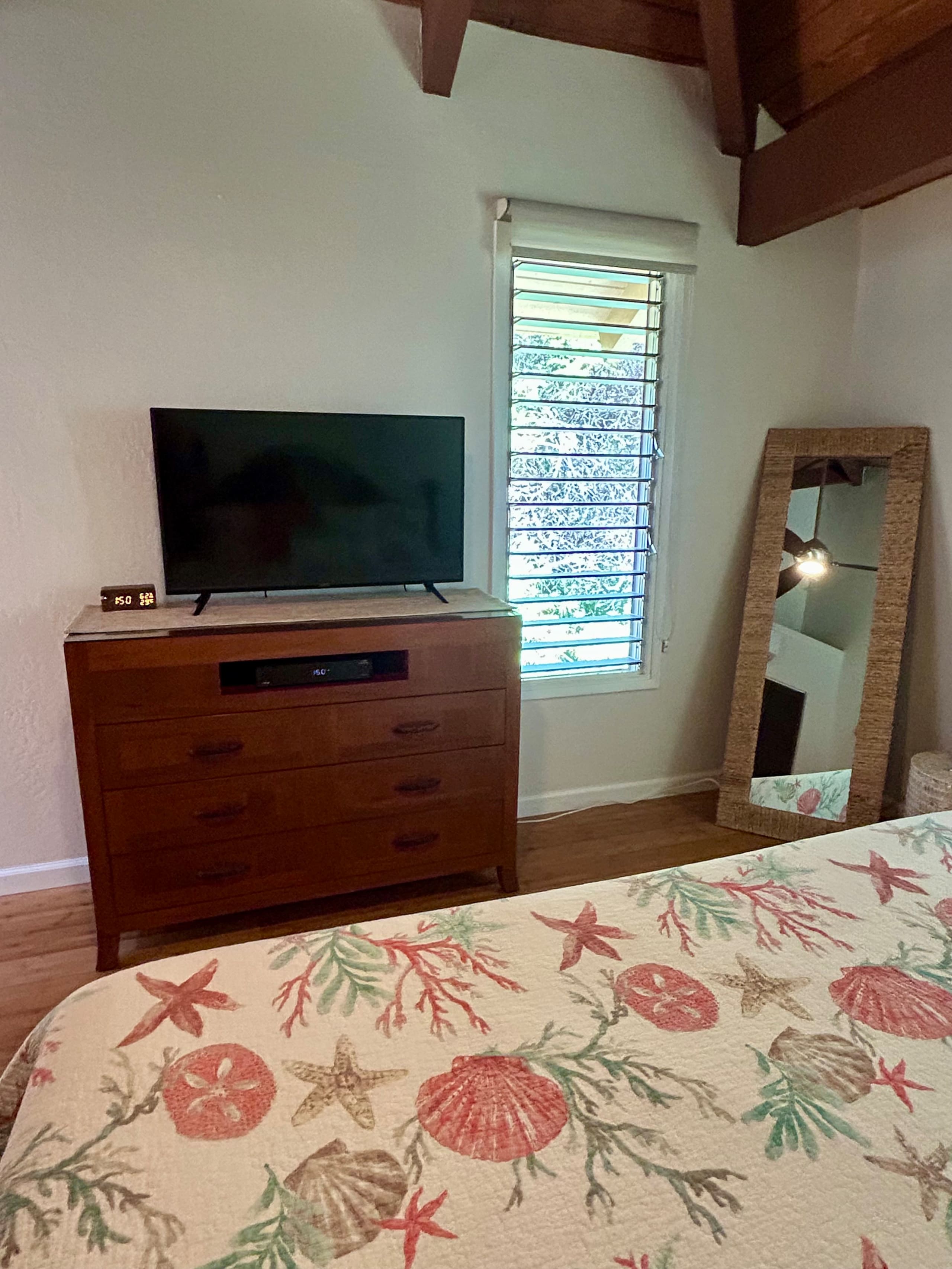 Condo in Koloa · ★4.91 · 2 bedrooms · 2 beds · 2 private baths - Image 19