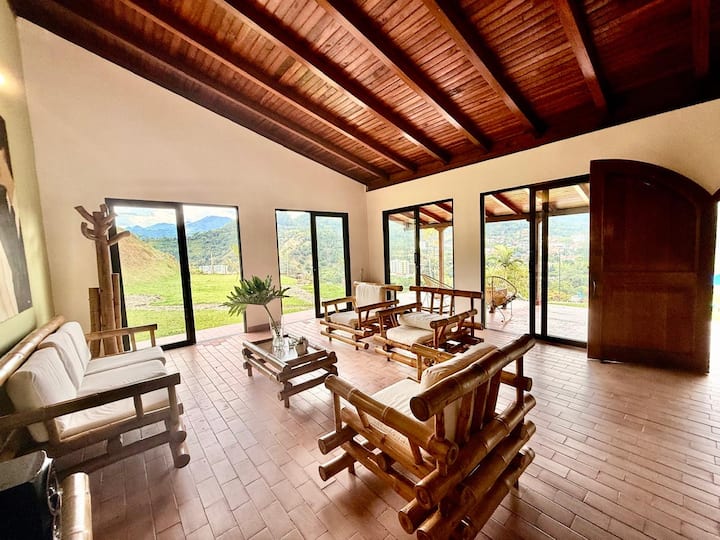 Casa Santo Domingo - La Vega