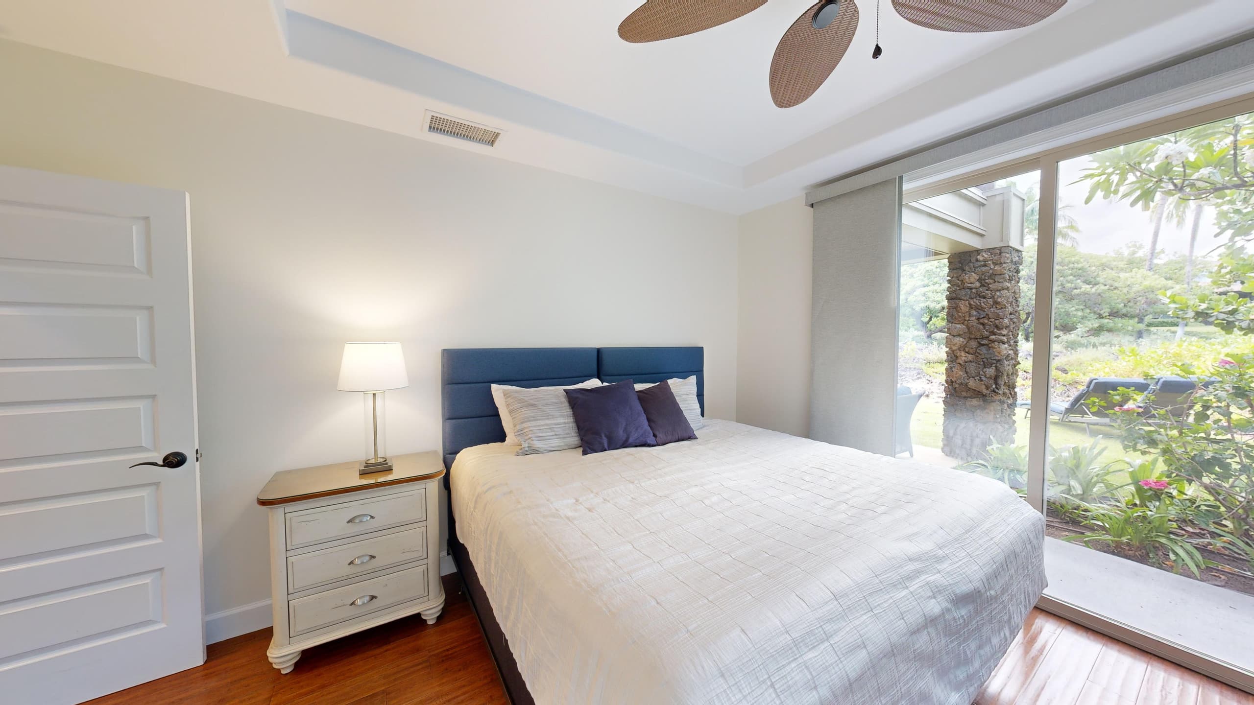 Home in Waimea · ★4.91 · 4 bedrooms · 7 beds · 3.5 baths - Image 17