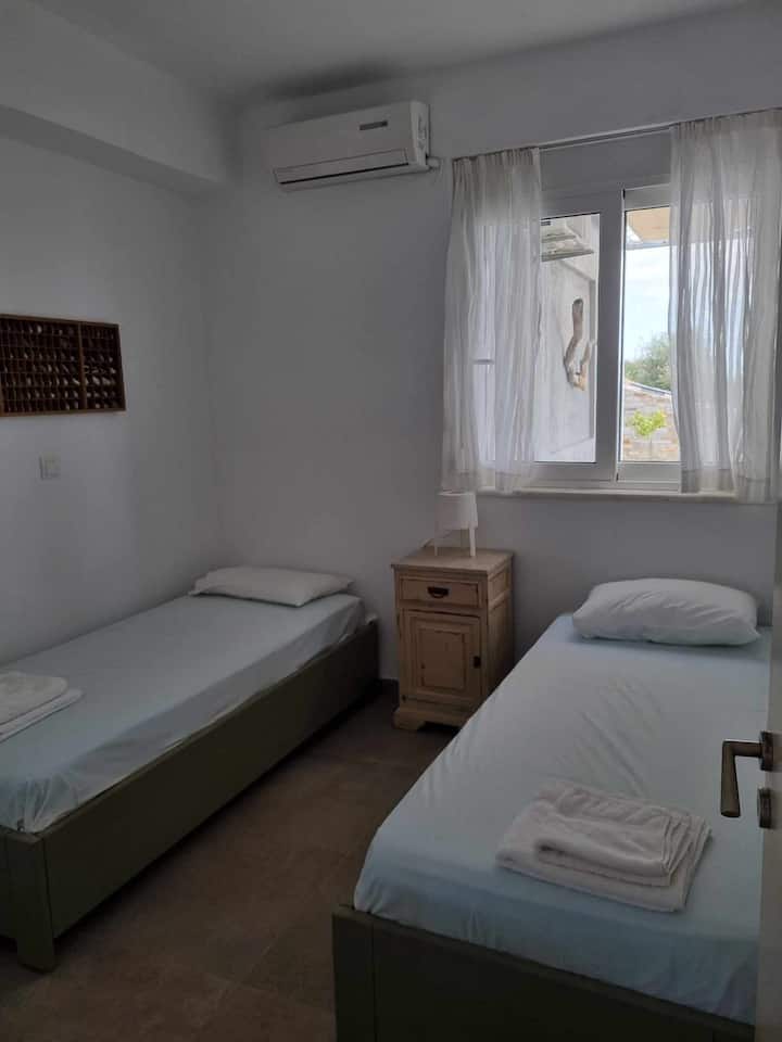 საძინებელი 2