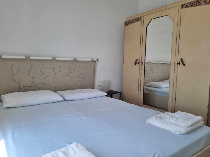 საძინებელი 1