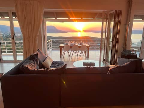 Flying Bull Villa - Sea view - Jacuzzi - Pool