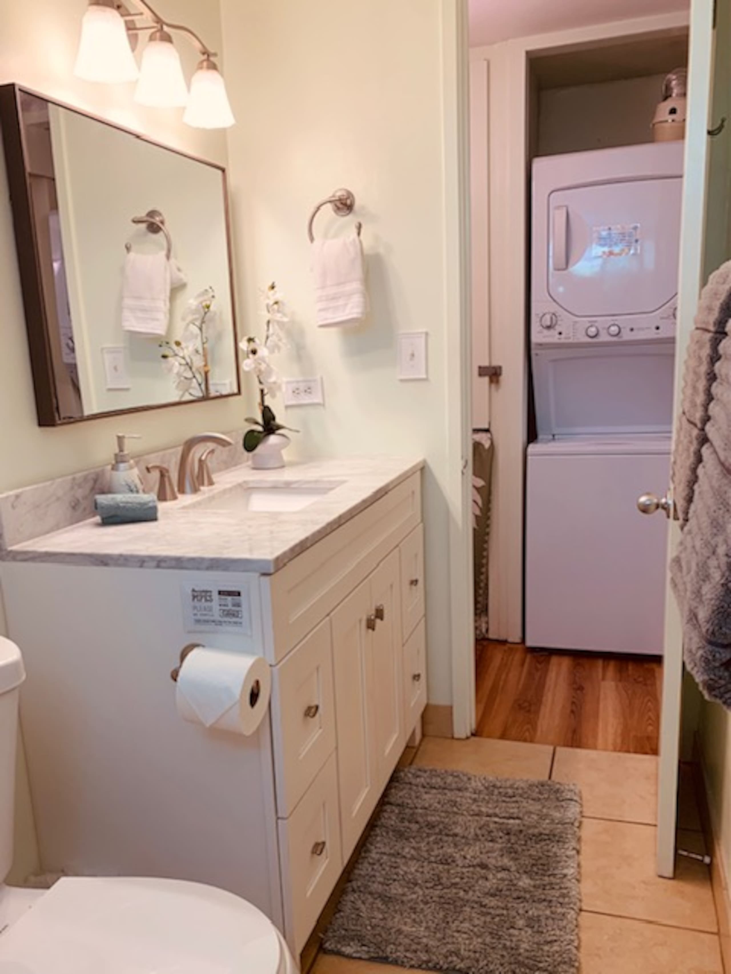 Condo in Hauula · ★4.81 · 1 bedroom · 2 beds · 1 private bath - Image 12
