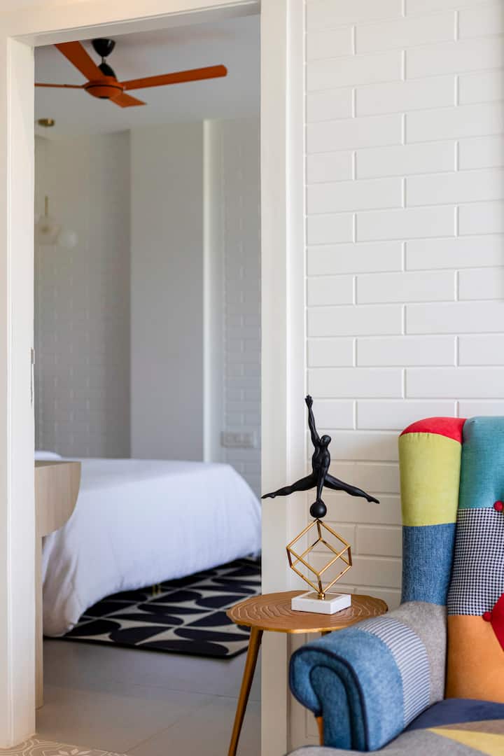 Living room image 11