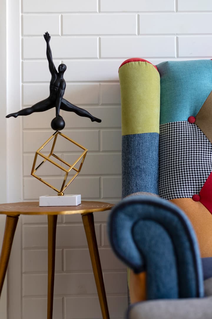 Living room image 8
