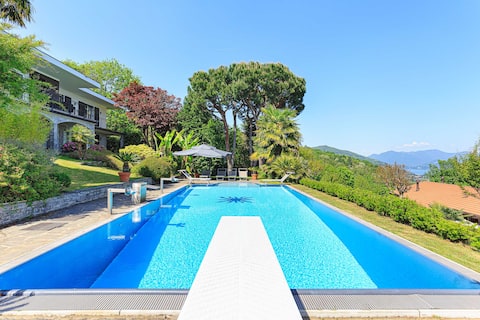 Comfy villa with pool and views! - Villa Isabella