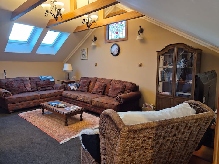 Kawau - House Upstairs - Private Area - パーマストンノース