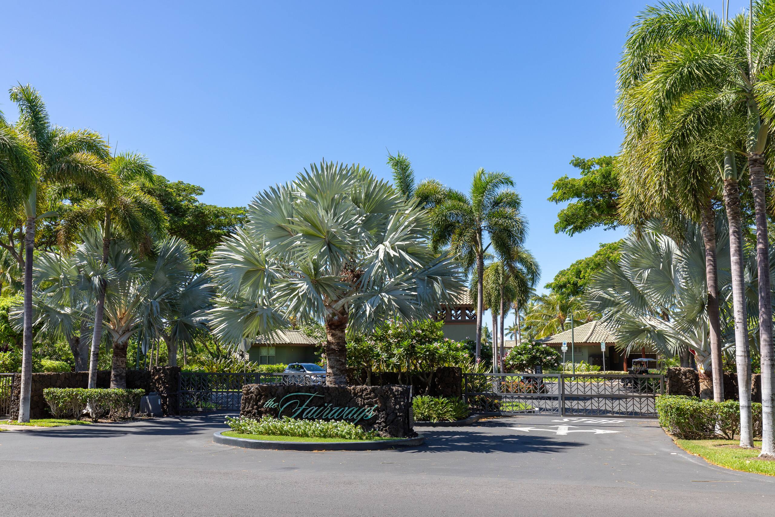 Townhouse in Puako · ★5.0 · 2 bedrooms · 4 beds · 2.5 baths - Photo 35