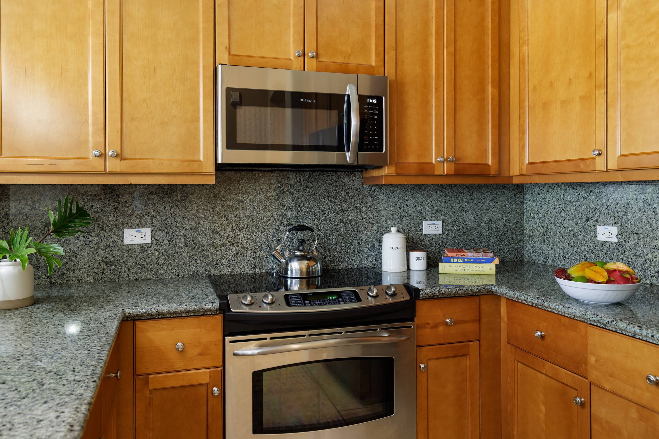 Townhouse in Puako · ★5.0 · 2 bedrooms · 4 beds · 2.5 baths - Photo 9
