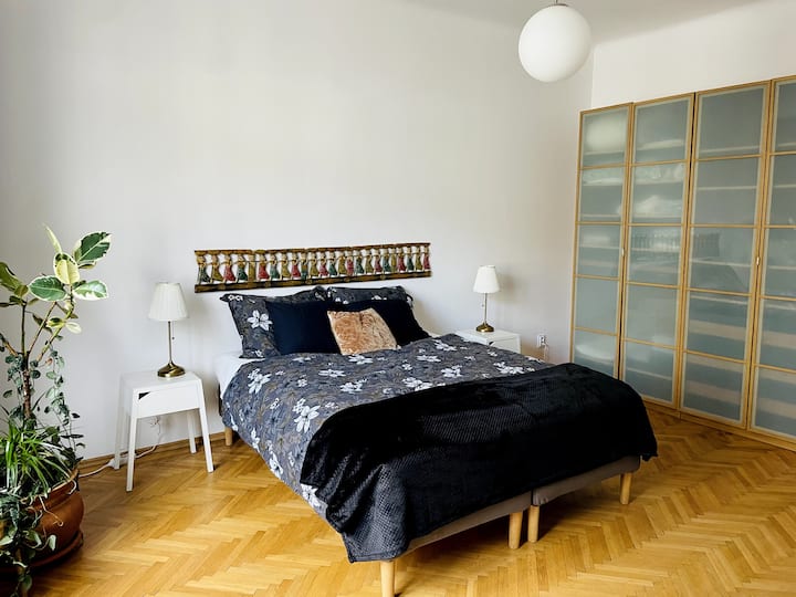 غرفة النوم 2