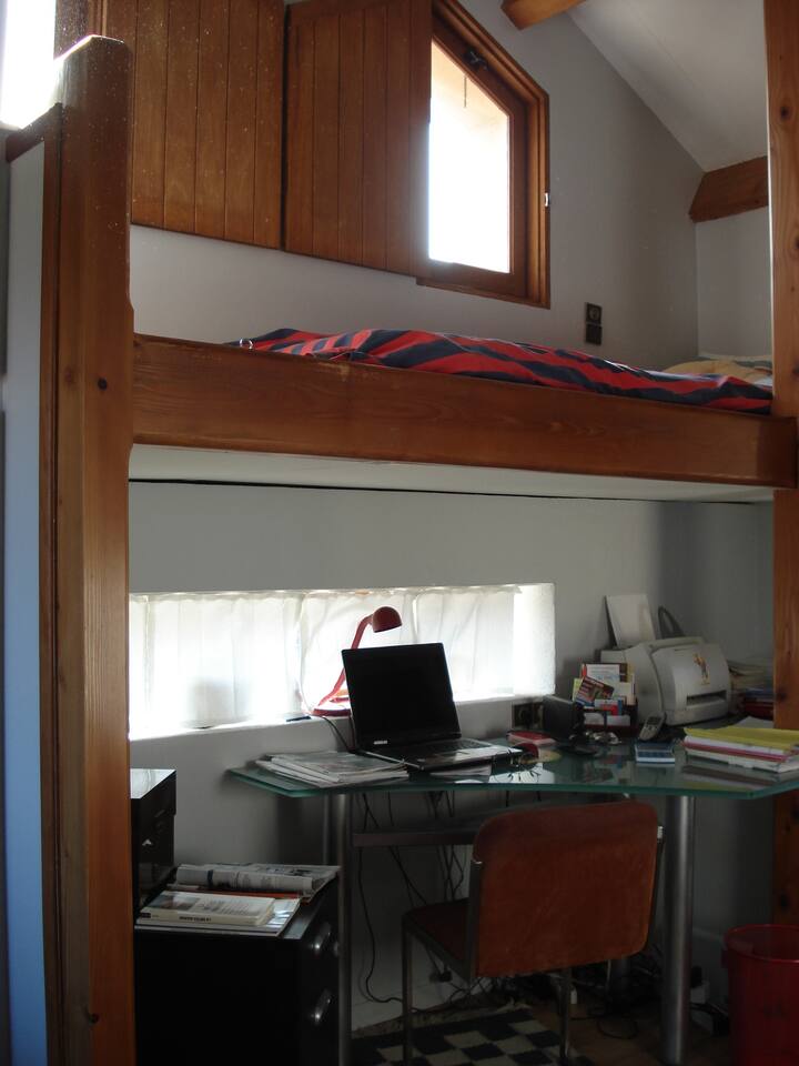 საძინებელი 3