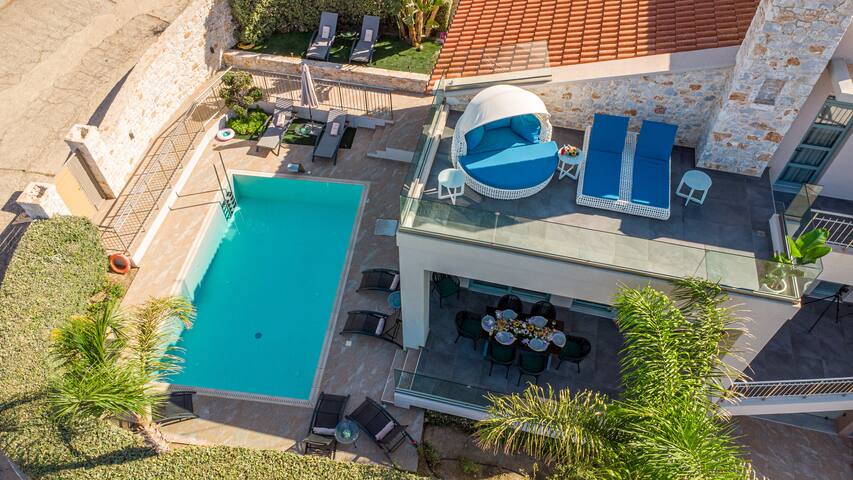 Kleanthi Villa gallery image 4