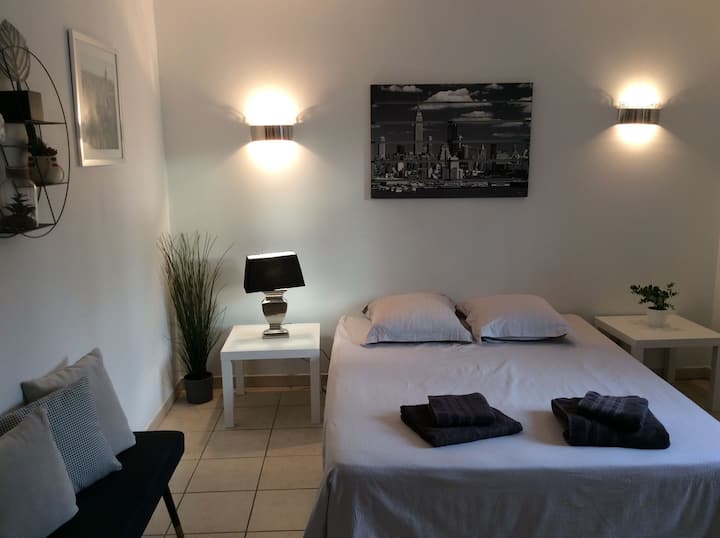 საძინებელი 3