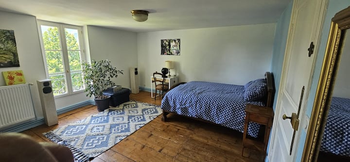 غرفة النوم 2