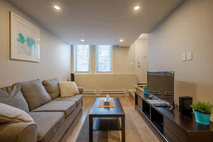 Stunning 1 Br Apt. Near Shc/ymca (Bl283865) - Alberta