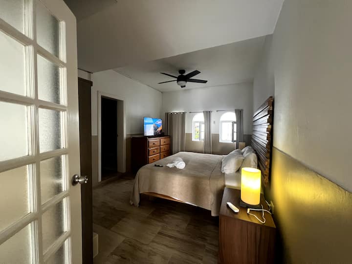 غرفة النوم 1