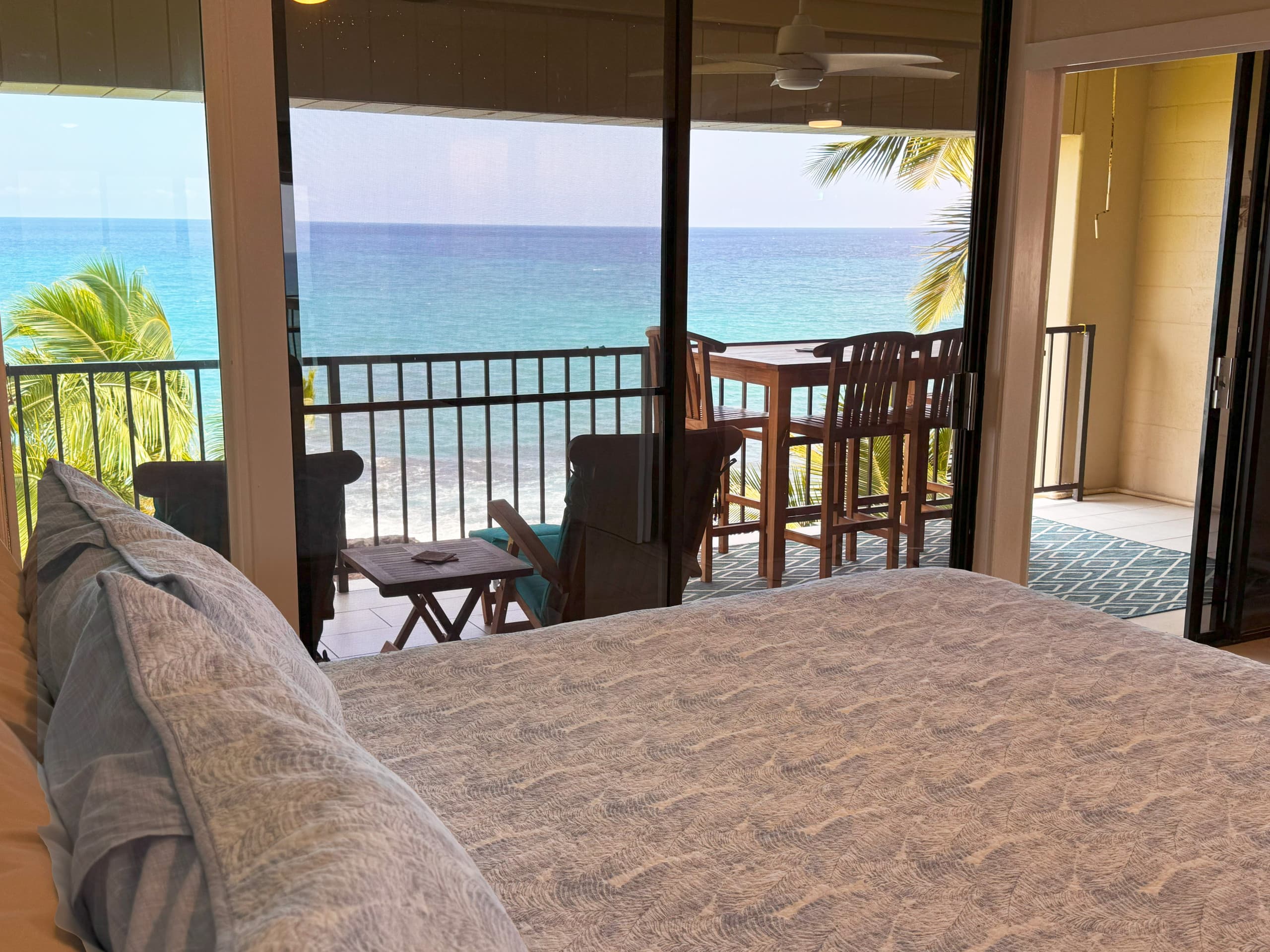 Condo in Kailua-Kona · ★4.99 · 2 bedrooms · 2 beds · 2 baths - Image 13