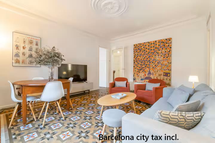 Gothic, Ramblas Pç.Reial Attic 3 bedrs. NSF7