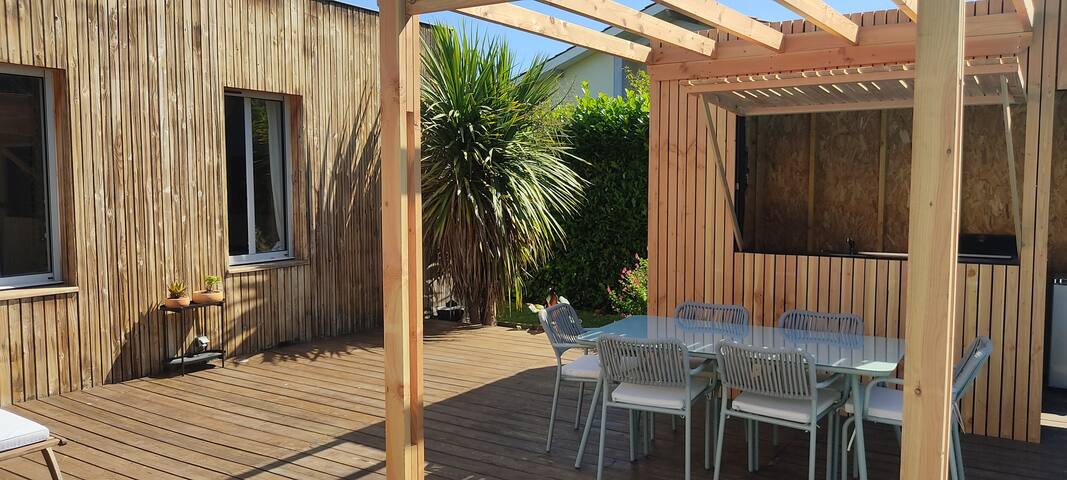 maison climatisee piscine aux portes de Bordeaux gallery image 2