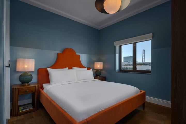 2-Bedroom Apartment | The July – Twenty Eight gallery image 2