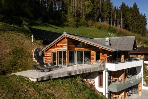 Leistungsstarkes Airbnb: DasKöniglich - Luxury Alpine Chalet - Mühlbach a.HKG in Mühlbach Am Hochkönig