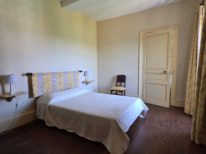 საძინებელი 1