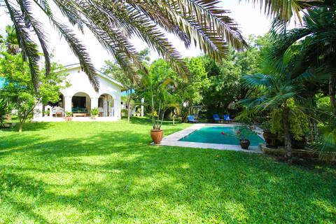 Kilifi Creek, Tropical Family Holiday Home