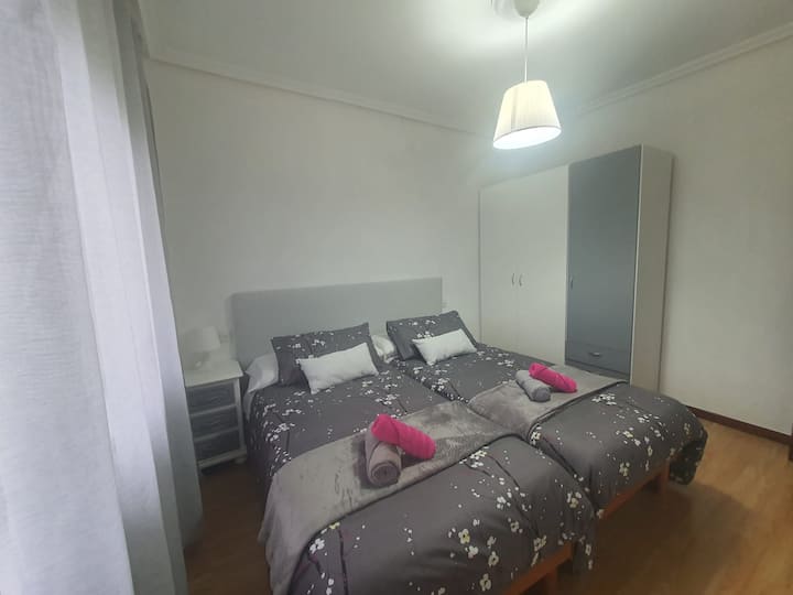 Საძინებელი 2 - 90-დან 2 საწოლი