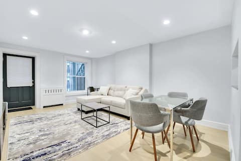 Top performing Airbnb: Private Guest apartment Suite in Townhouse in Manhattan