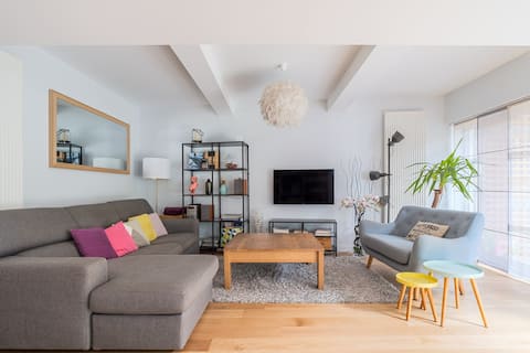 Propriété Airbnb réussie: Renovated Apt with garden and parking downtown à Amidonniers / Compans Caffarelli / Brouardel