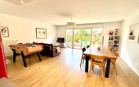 House 3 bedrooms, garden, pool at the gates of Geneva