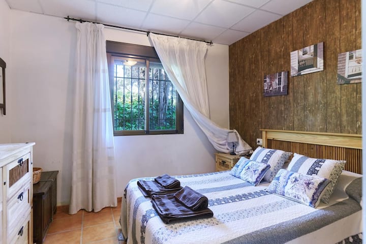 غرفة النوم 1