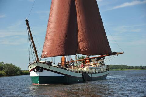 Stay on a traditional 1911 clipper