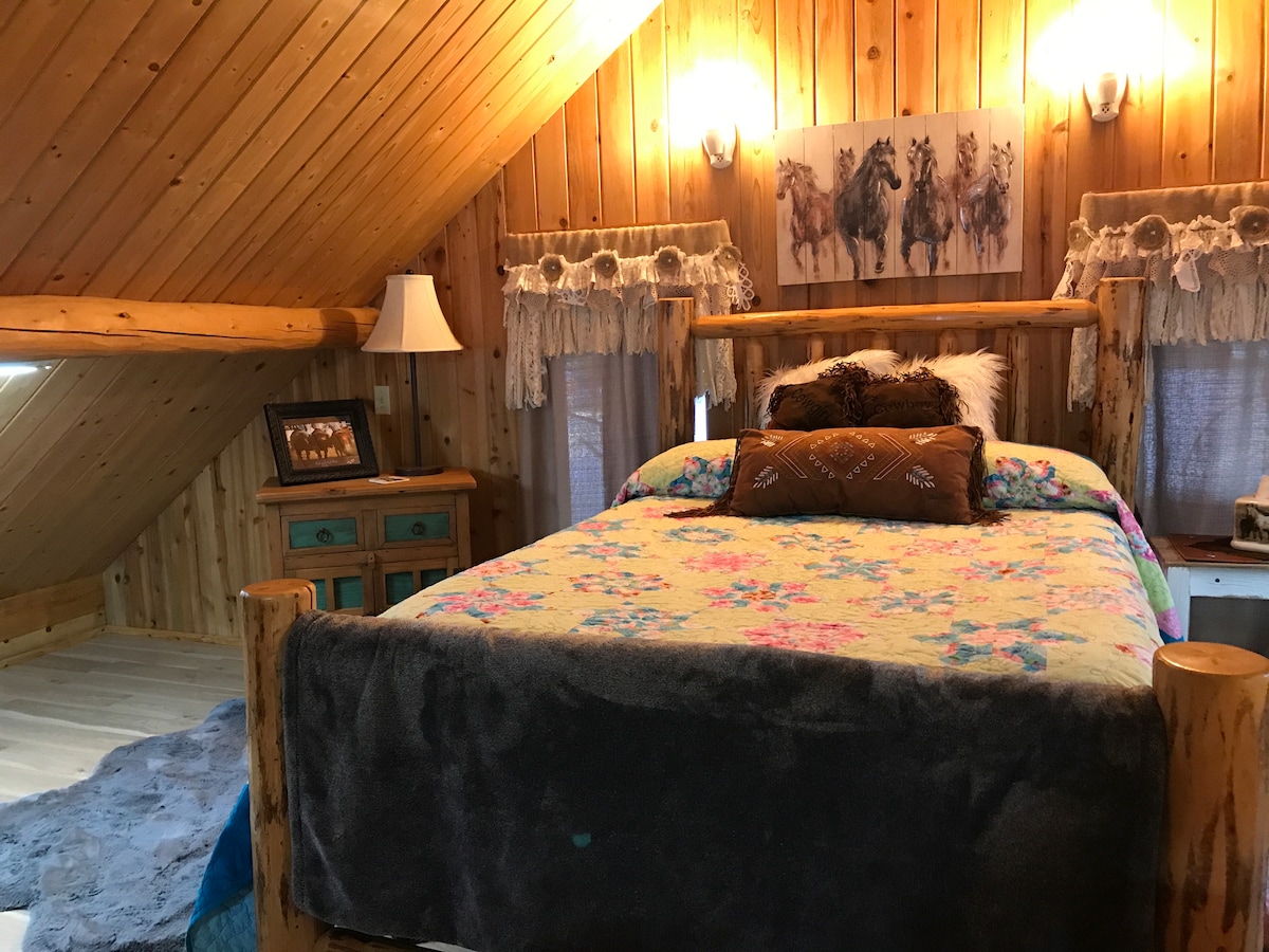 En la parte superior de las escaleras 