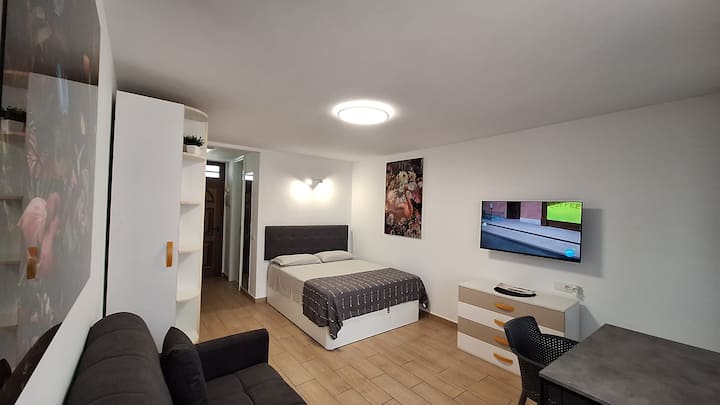 Casa Nicola - Olympia Complex - Free Pool & Wifi - Costa Adeje