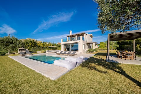 Grande Azzurro in Lakithra