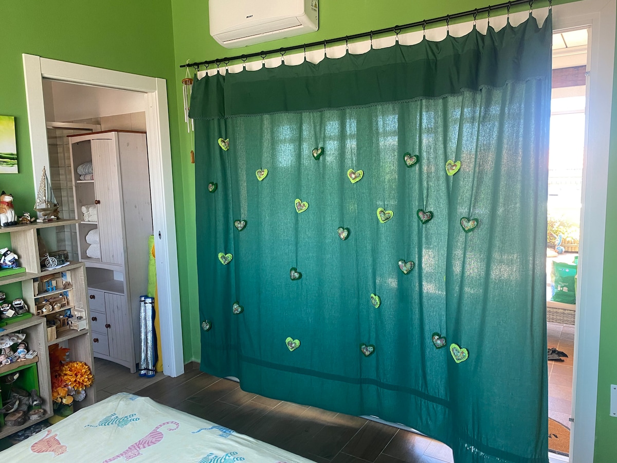 Ambienti i dhomës së gjumit