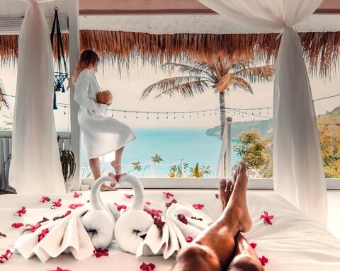 Tropical Glamping🌴 Open Air Romantic Bungalow♥️