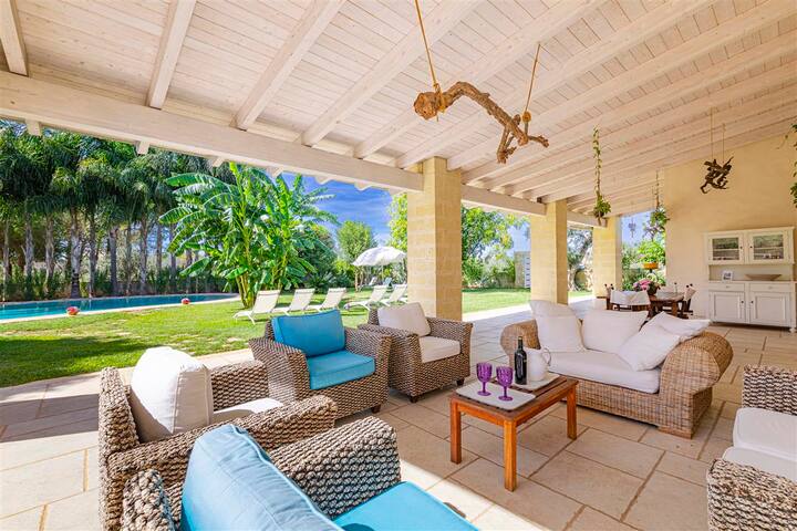 Villa Reginella Padronale with pool in Lecce gallery image 4